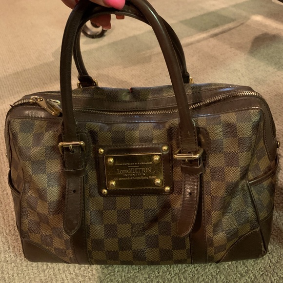 Authentic Louis Vuitton Damier Ebene Berkeley Purse - Picture 1 of 10